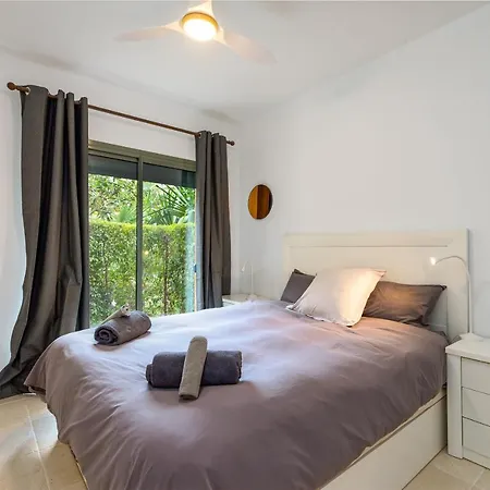 Benatalaya Szálloda *