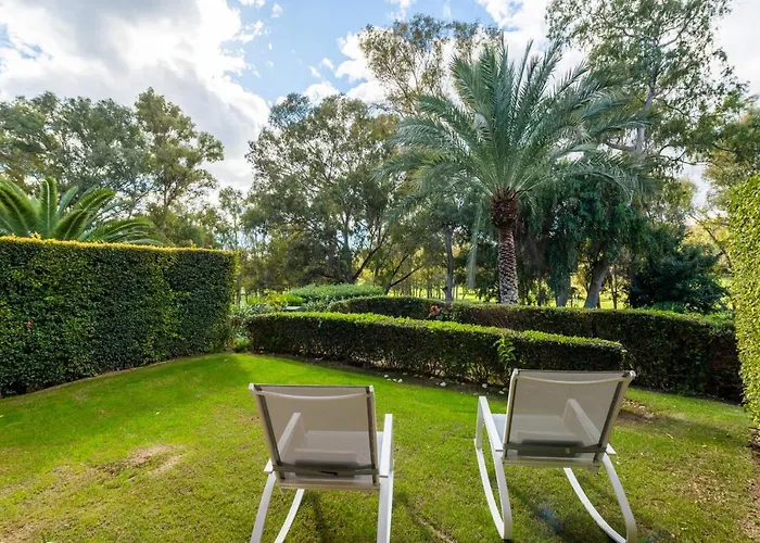 Benatalaya מלון *